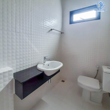 *****บ้านเดี่ยวมือสองย่านนนทบุรี ม.เวอรีเดียน ราชพฤกษ์ หลังมุม เนื้อที่กว้าง 51 ตร.ว. ฟังก์ชัน 4 ห้องนอน 4 ห้องน้ำ ที่จอดรถ 2 คัน บ้านเดี่ยวสไตล์โฮมออฟฟิศ ต่อเติมครบมีห้องประชุมแบบเก็บเสียง บนสุดยอดทำเล เพียง 2 นาทีถึงรถไฟฟ้าสายสีม่วง "สถานีบางรักน้อยท่าอิฐ" ใกล้จุดขึ้นทางด่วน "งามวงศ์วาน"